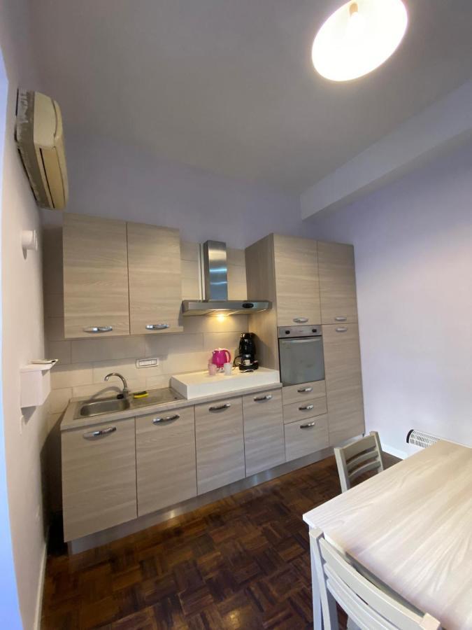 Couette-café Archivio Storico Centro Naples